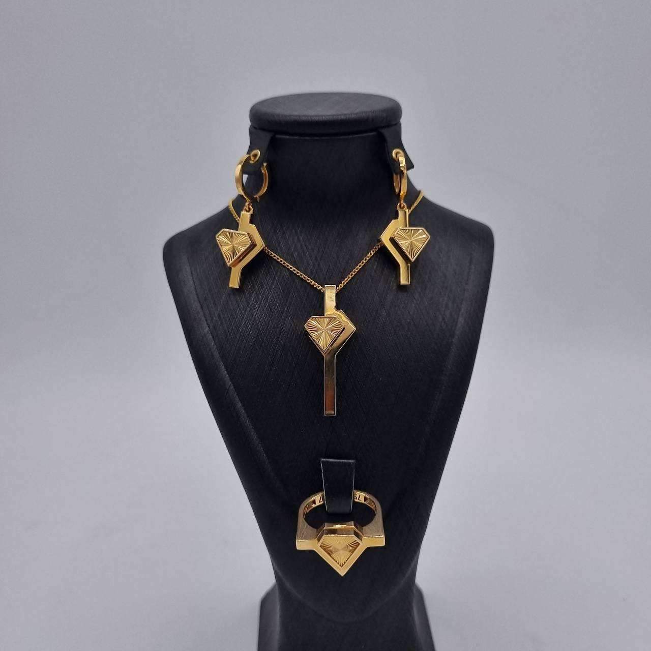 photo_2025-11-09_18-51-53 (2)